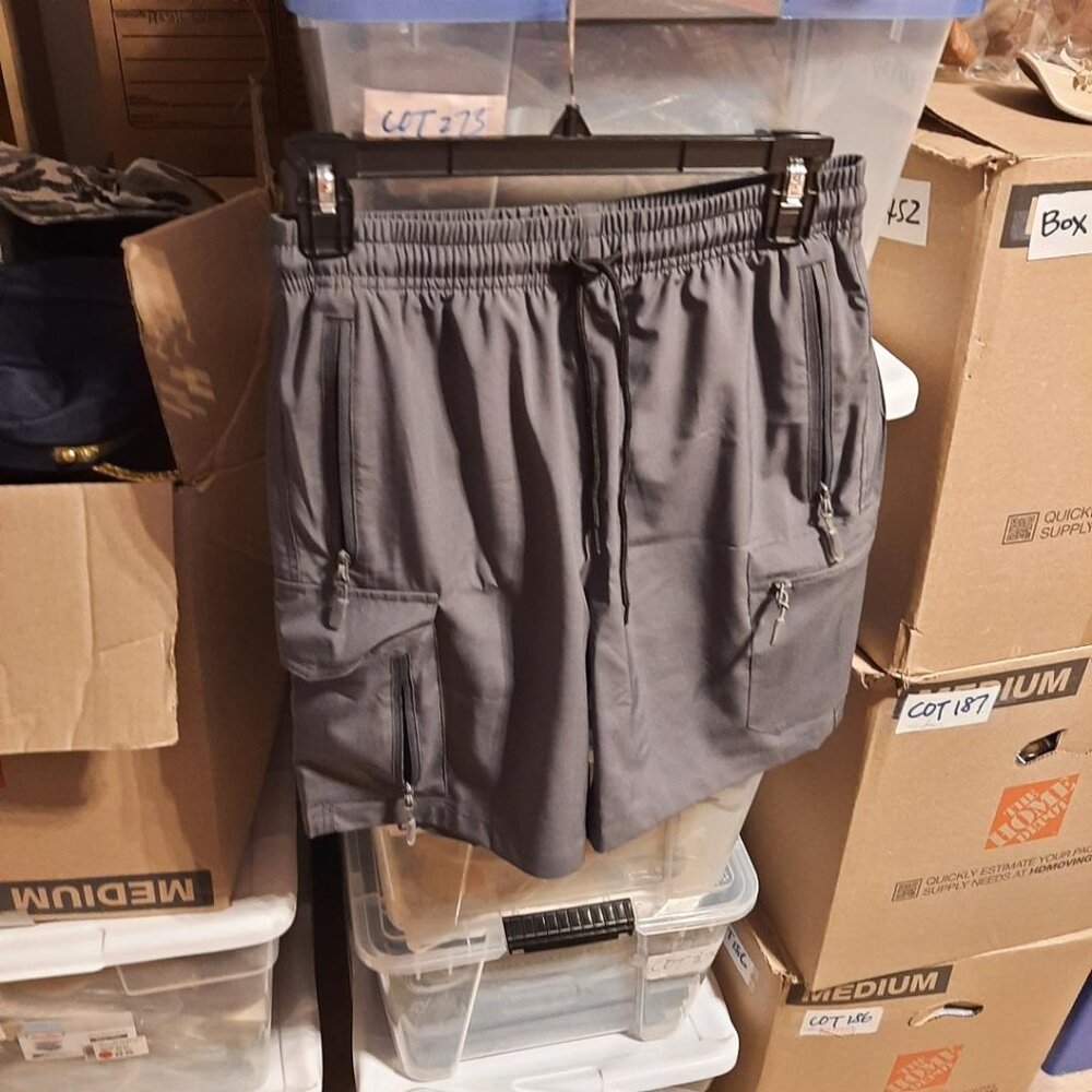 NEW TAG ! GymBrave Men Athletic Running Shorts W Zipper 5Pockets Workout Gray S